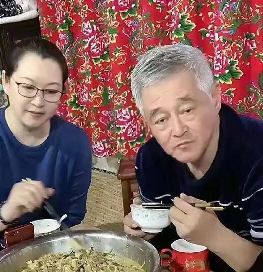 全家吃瓜唐十八,唐十八的欢乐日常