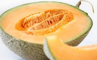 吃哈密瓜为什么会肚子痛,哈密瓜美味背后的肚子痛之谜