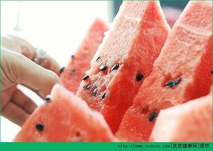 吃嫩瓜会长胖吗,“吃嫩瓜真的会长胖吗？揭秘瓜类食物的减肥真相”