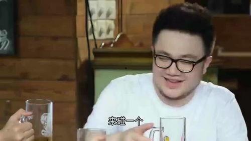 潮汕路人吃瓜,瓜香四溢，品味生活百态