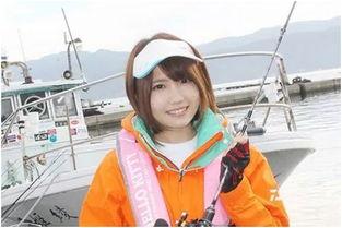 路亚女吃瓜,揭秘网络热议背后的真相